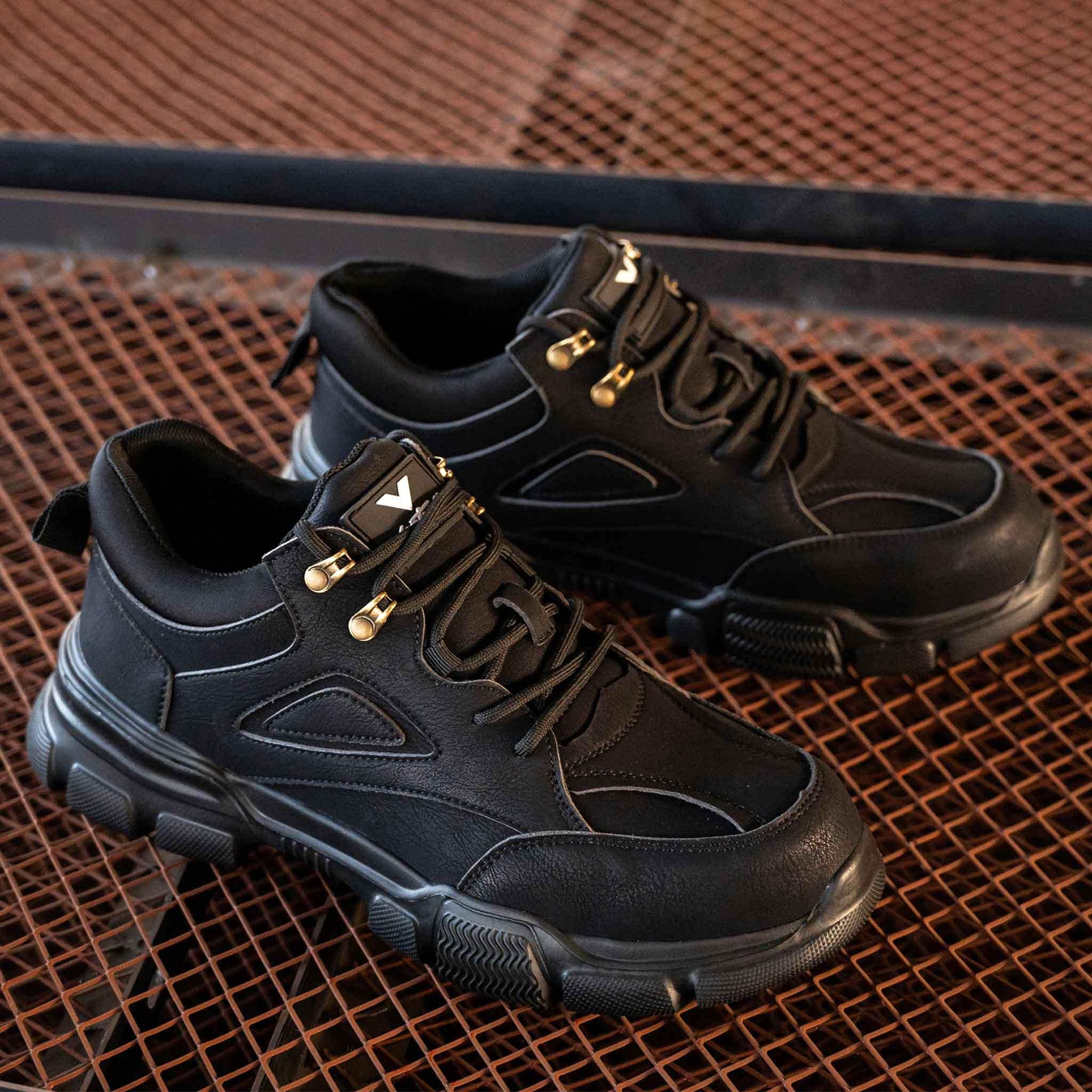 Women's Lightweight Steel Toe Boots - Shock Absorbing | B267